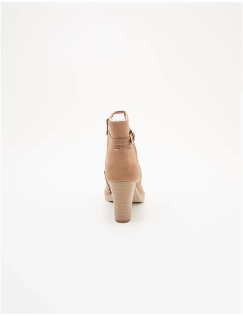 Stivaletti donna Traforati marrone