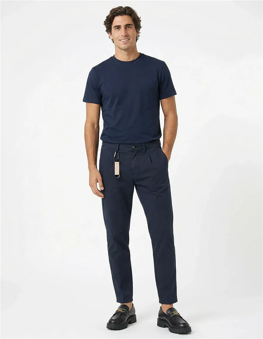 Pantaloni uomo blu navy