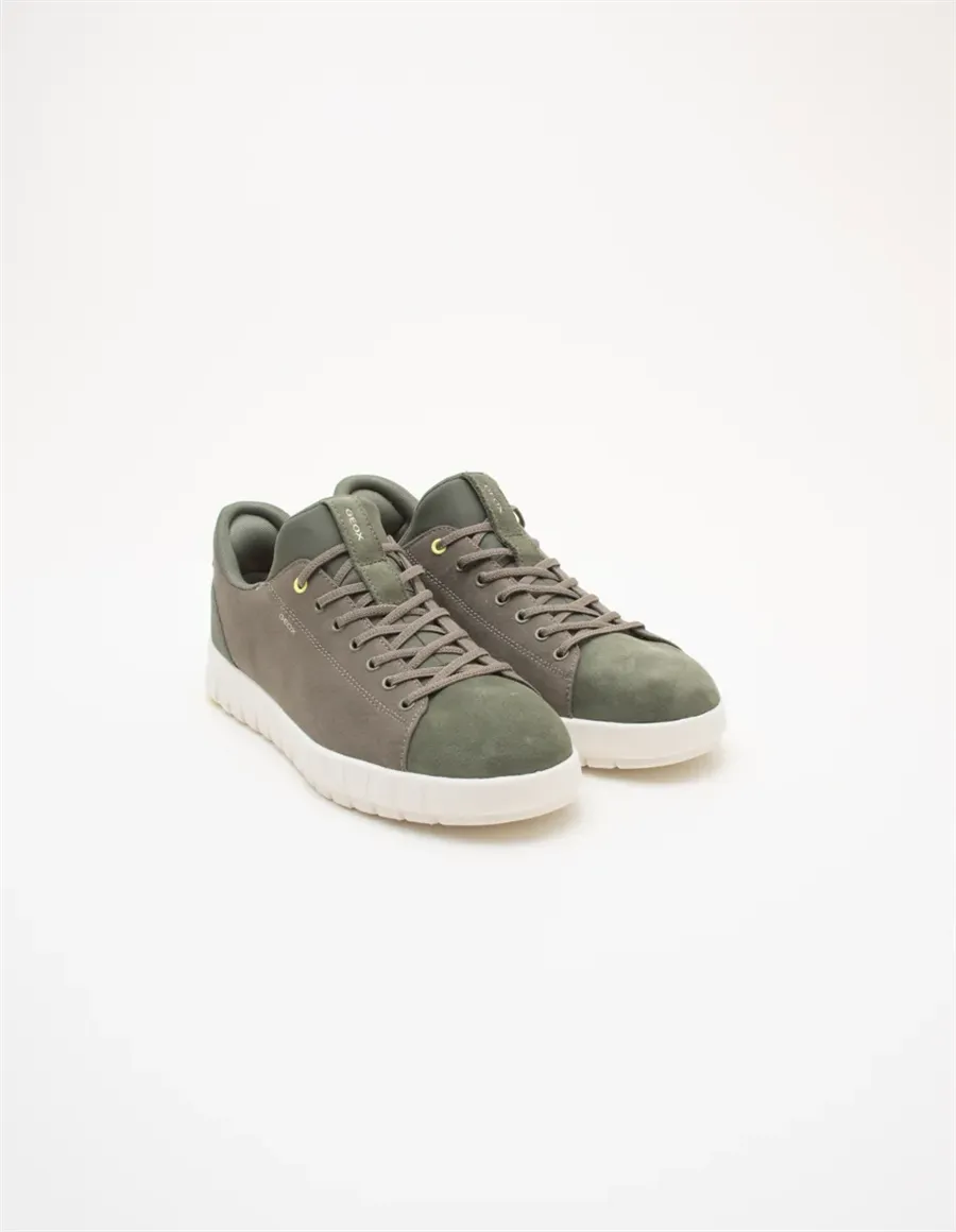 Sneakers uomo Flextride Plus verde oliva