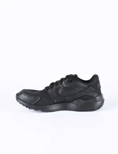 NIKE LD VICTORY