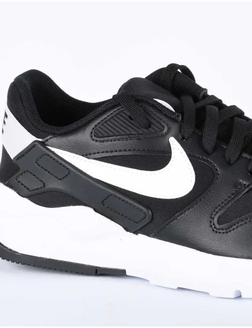 NIKE LD VICTORY