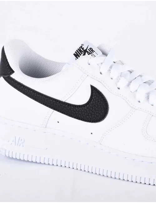 NIKE AIR FORCE 1'07