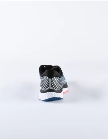 SAUCONY RUNNING GUIDE 13