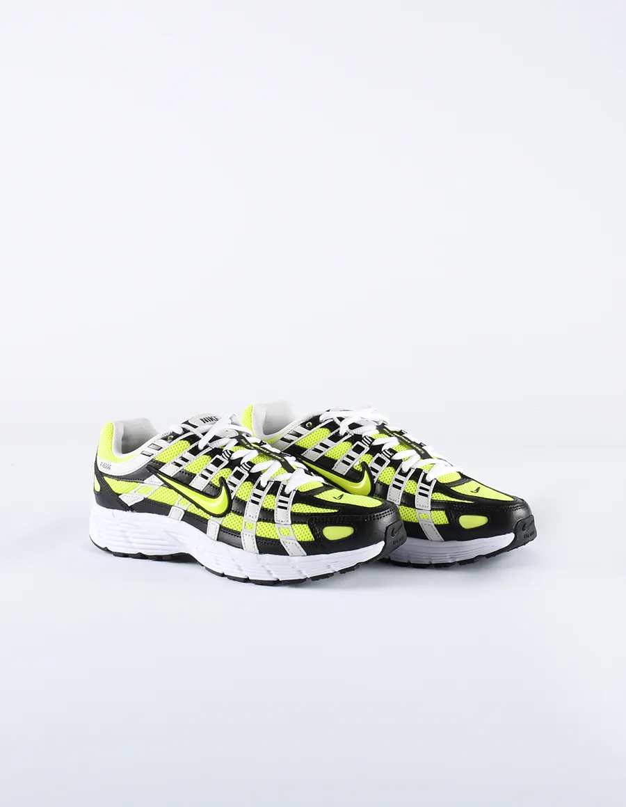 NIKE P-6000