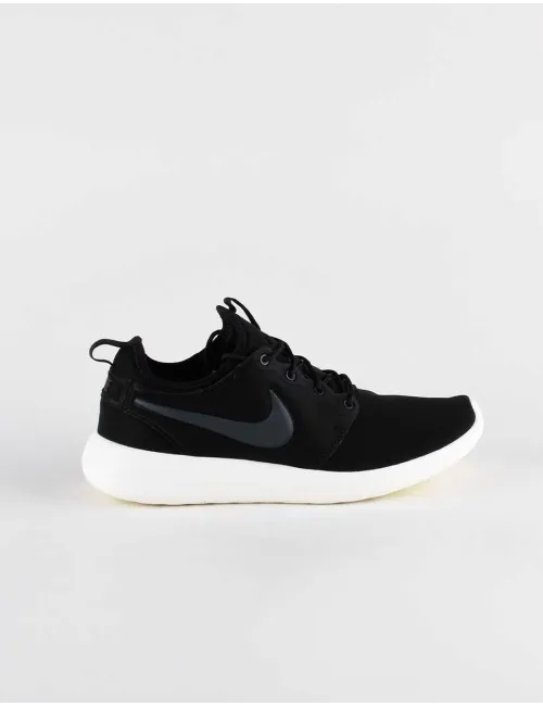 NIKE ROSHE TWO