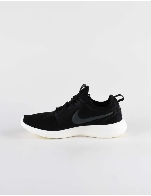 NIKE ROSHE TWO