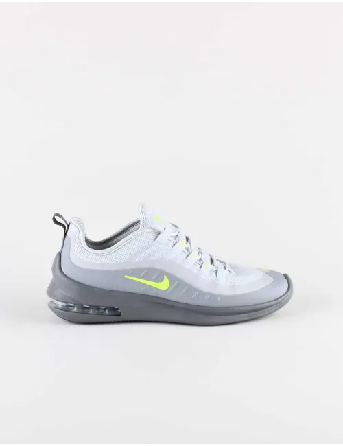 NIKE AIR MAX AXIS