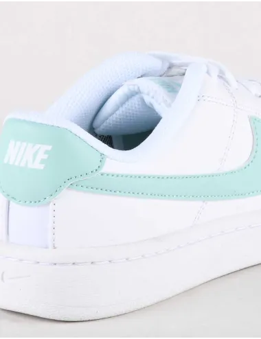 NIKE COURT ROYALE 2