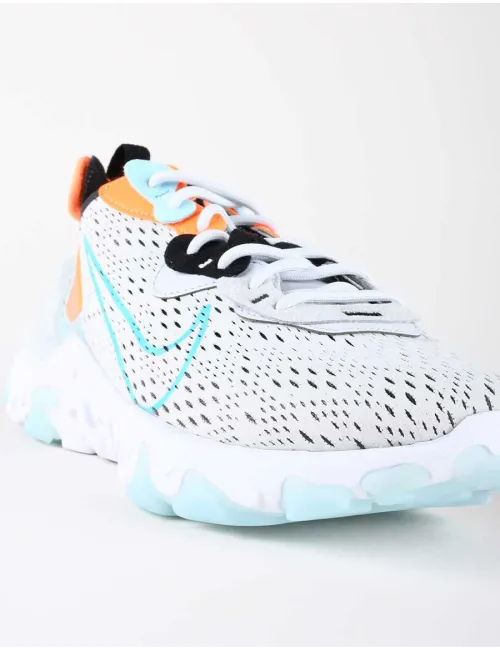 NIKE REACT VISION