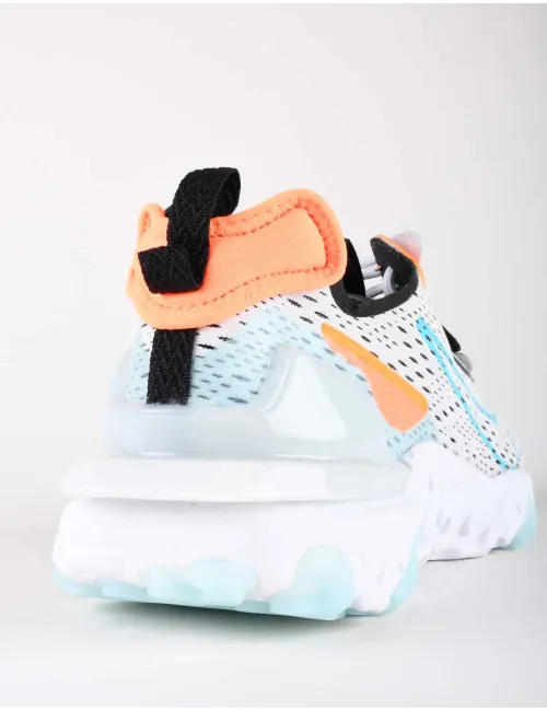 NIKE REACT VISION