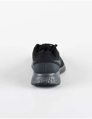 NIKE REVOLUTION 5