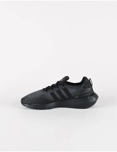 ADIDAS SWIFT RUN 22