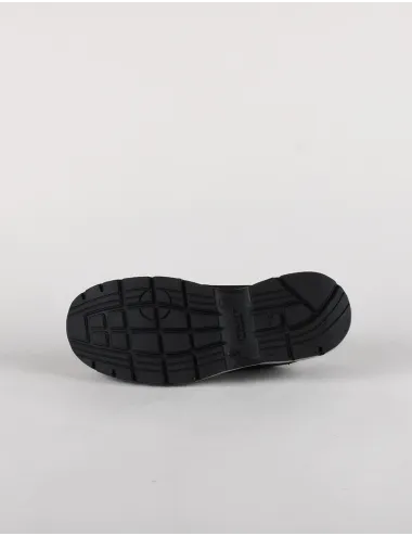 DIADORA UTILITY RUN LOW S3 SRC ESD