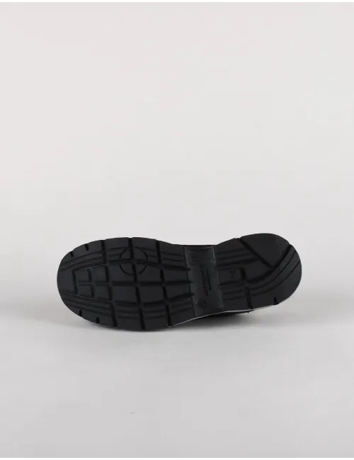 DIADORA UTILITY RUN LOW S3 SRC ESD