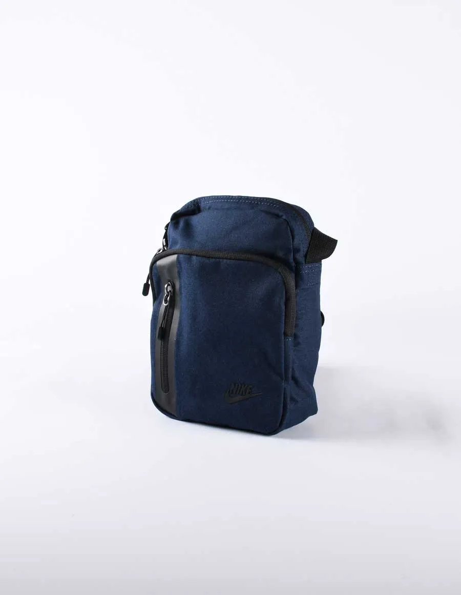 NIKE BA5268-451 TECH