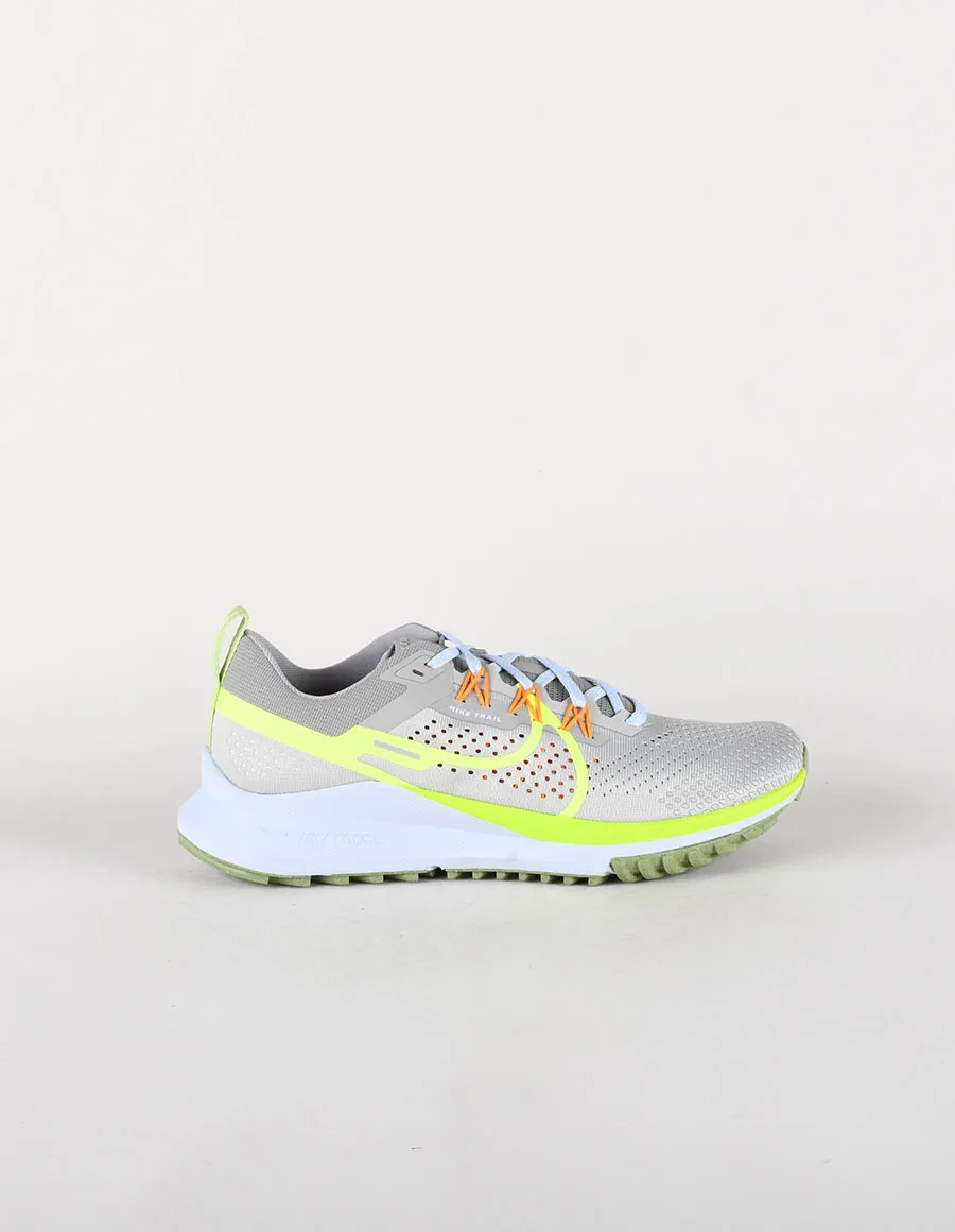 Nike Running Nike Fluo Uomo Scarpe Nike Running Shoes Nike Roshe
