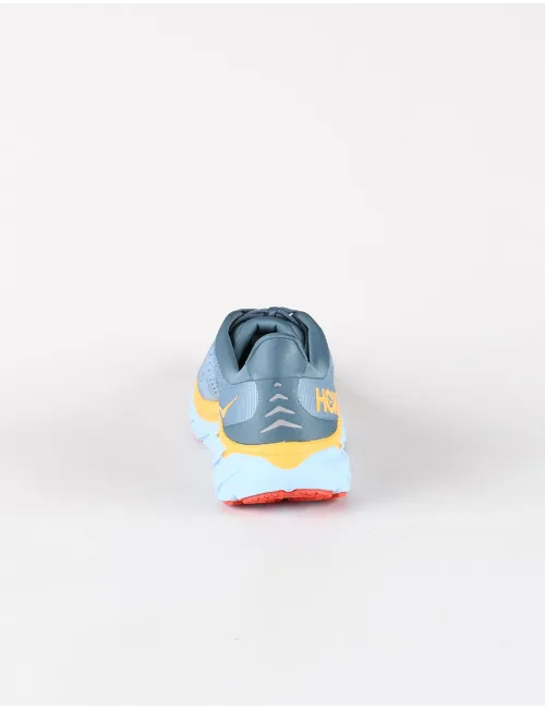 HOKA CLIFTON 8