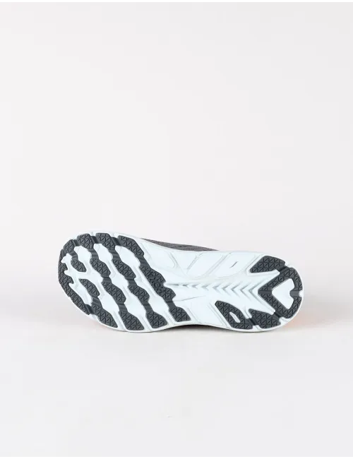 HOKA CLIFTON 8